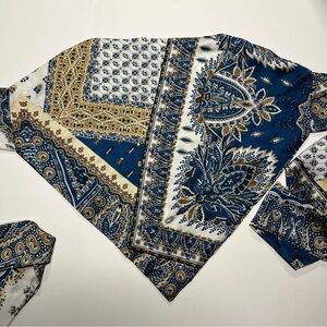 STRAPLESS/BACKLESS TIE BACK SATIN TOP